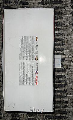 Dale Earnhardt 1997 Édition Limitée Goodwrench Voiture de Crash en Céramique 1/12 Échelle NIB