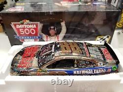 Dale Earnhardt Jr 2014 National Guard 1/24 Daytona 500 Raced Win Color Chrome  <br/>
	Dale Earnhardt Jr 2014 National Guard 1/24 Daytona 500 Victoire de course en couleur chrome