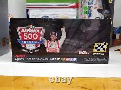 Dale Earnhardt Jr 2014 National Guard 1/24 Daytona 500 Raced Win Color Chrome<br/>Dale Earnhardt Jr 2014 National Guard 1/24 Daytona 500 Victoire de course en couleur chrome