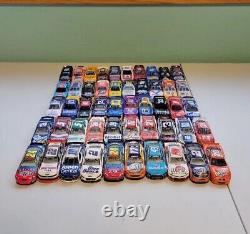 Énorme lot de 50 voitures de course NASCAR à l'échelle 1/64 en vrac Lot 2 Gordon Busch + Plus