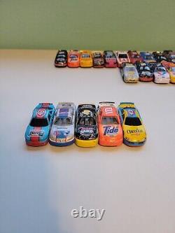 Énorme lot de 50 voitures de course NASCAR à l'échelle 1/64 en vrac Lot 2 Gordon Busch + Plus