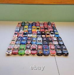 Gros lot de 50 voitures de course NASCAR à l'échelle 1:64 en vrac Lot 1 Gordon Earnhardt + Plus