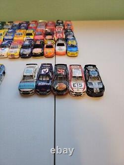 Gros lot de 50 voitures de course NASCAR à l'échelle 1:64 en vrac Lot 1 Gordon Earnhardt + Plus