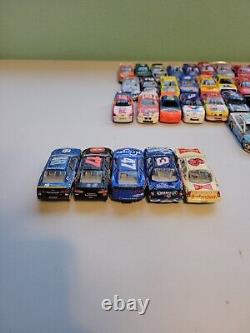 Gros lot de 50 voitures de course NASCAR à l'échelle 1:64 en vrac Lot 1 Gordon Earnhardt + Plus