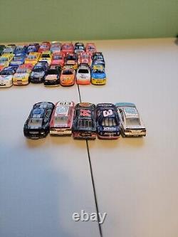 Gros lot de 50 voitures de course NASCAR à l'échelle 1:64 en vrac Lot 1 Gordon Earnhardt + Plus