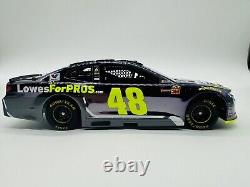 JIMMIE JOHNSON LOWE'S FOR PROS 124 2018 Color Chrome ELITE WITH MONSTER  	<br/> 		JIMMIE JOHNSON LOWE'S POUR LES PROFESSIONNELS 124 2018 Color Chrome ELITE AVEC MONSTER