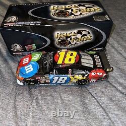 Kyle Busch #18 2009 M&Ms Gunmetal 1 de 288 SIGNÉ