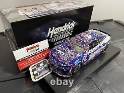 Kyle Larson 2023 HMS EXCLUSIVE CANDY Autograph North Wilkesboro Win 124 Diecast <br/>    
 <br/>Translation: Kyle Larson 2023 HMS EXCLUSIVE CANDY Autographe North Wilkesboro Win 124 Moulage sous pression