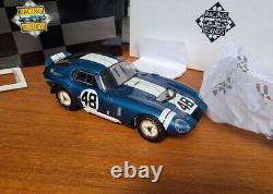 Légendes de course Exoto Racing Cobra Daytona 48 1965, vainqueur à Monza, échelle 1:18, double boîte.