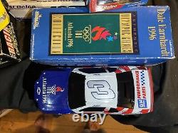 Lot de 14 voitures miniatures vintage Dale Earnhardt Nascar fabriquées par Action 1/24 avec toutes les boîtes