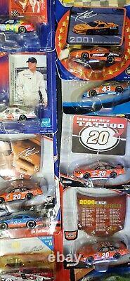 Lot de 32 voitures miniatures NASCAR 1/64 en métal moulé sous pression vintage