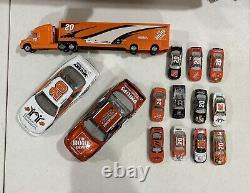 Lot de voitures miniatures Tony Stewart Die Cast. 1/24 et 1/64 Home Depot #20