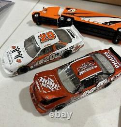 Lot de voitures miniatures Tony Stewart Die Cast. 1/24 et 1/64 Home Depot #20