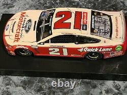 Matt DiBenedetto + Wood Bros SIGNÉ Ford 2020 Darlington Throwback 124 + Pièce