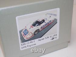 Modèles AB Jaguar XJR12 1991 1/18 24 Heures de Daytona Voiture #2 DX #75/75