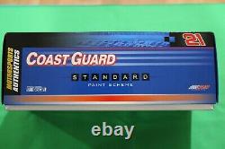 Motorsports Authentics Kevin Harvick #21 US Coast Guard 2006 Monte Carlo 124 <br/> 

<br/>

 Les sports motorisés Authentics Kevin Harvick #21 US Coast Guard 2006 Monte Carlo 124