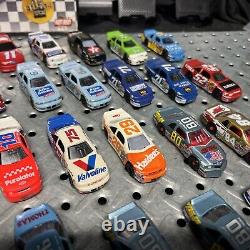 NASCAR 1/64 SCM Voiture miniature Stock Car #43 Richard Petty Pontiac + 47 avec étui NM