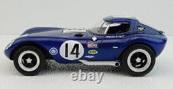 Ralph Salyer 1964 Cheetah American Challenge Race Car Daytona Replicarz R18910
<br/> 
 
<br/>Translation: Ralph Salyer 1964 Cheetah American Challenge Race Car Daytona Replicarz R18910