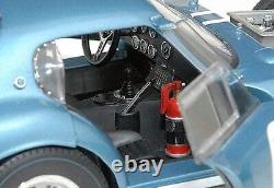 Voiture de course Daytona Shelby 1/18 Racing personnalisée avec carrosserie en métal des années 1960 modèle GT24Racer