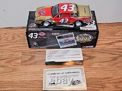 aphie de Richard Petty Daytona 500 50 ans 1981 Buick Or et Chrome